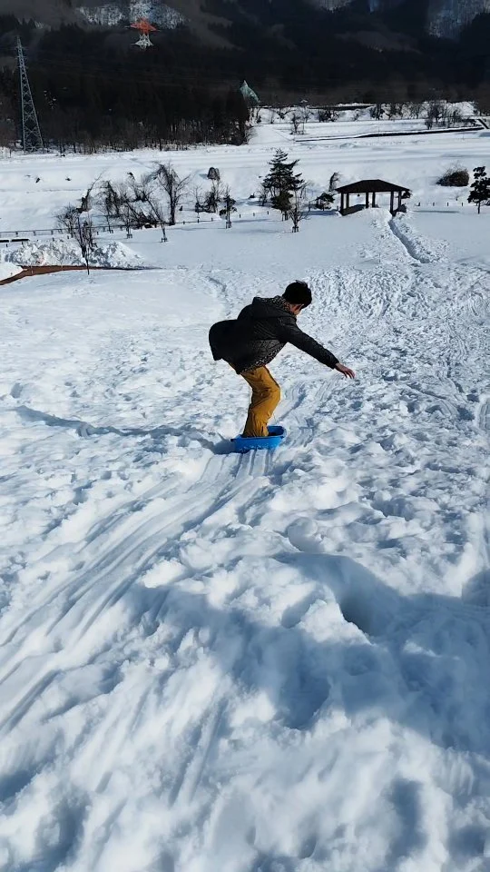 ソリ遊び

#自然の中で学ぶ #フリースクール #そりあそび #雪遊び #石川県フリースクール